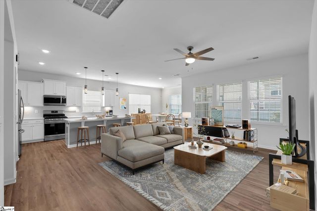 209 Grassy Creek Way, Pendleton, SC 29670