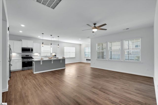 209 Grassy Creek Way, Pendleton, SC 29670