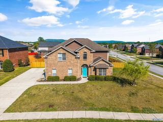 4861 Cove Valley Drive, Owens Cross Roads, AL 35763