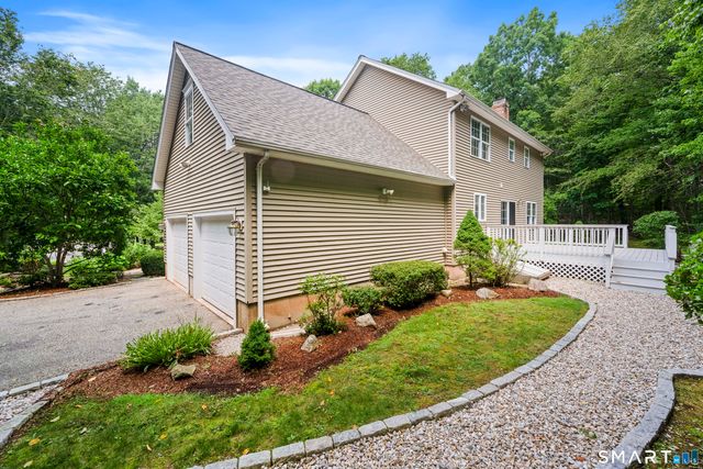 34 Fox Run Road, Portland, CT 06480