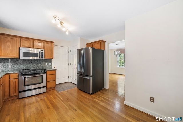 34 Fox Run Road, Portland, CT 06480