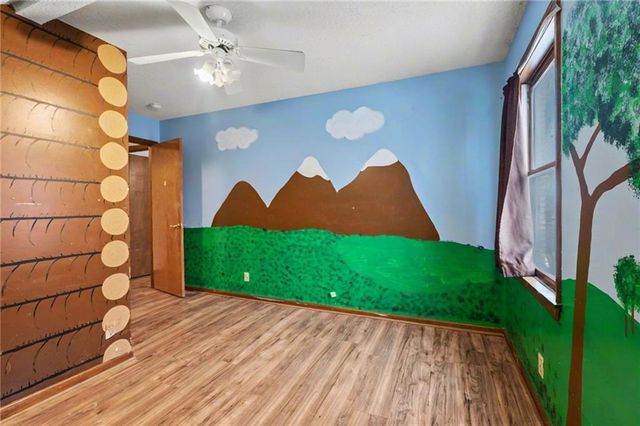 107 E Hale Street, Spring Hill, KS 66083