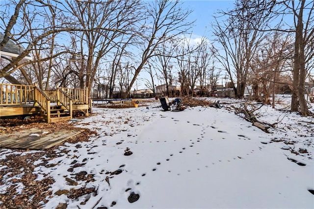 107 E Hale Street, Spring Hill, KS 66083