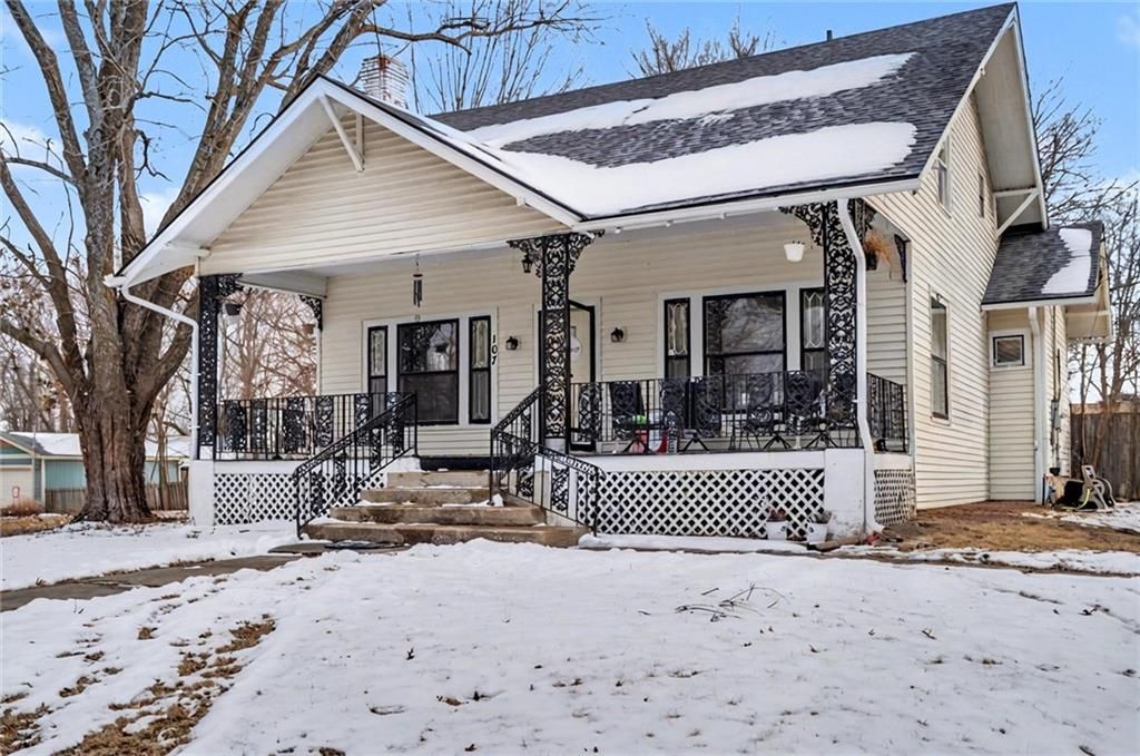 107 E Hale Street, Spring Hill, KS 66083