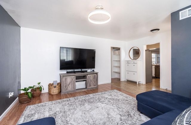 7279 Meath Way, North Highlands, CA 95660