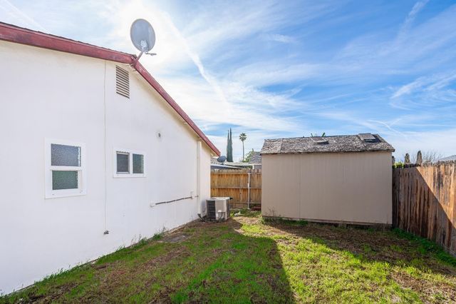 7279 Meath Way, North Highlands, CA 95660
