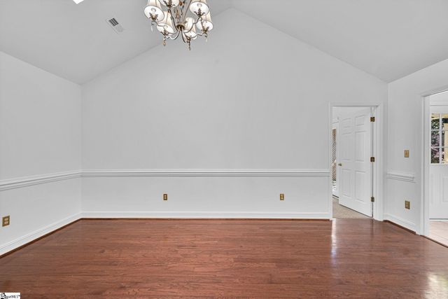 144 Forest Lake Drive, Simpsonville, SC 29681