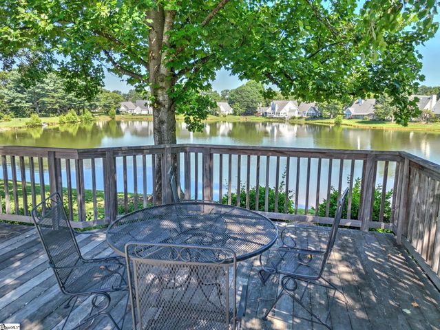 144 Forest Lake Drive, Simpsonville, SC 29681