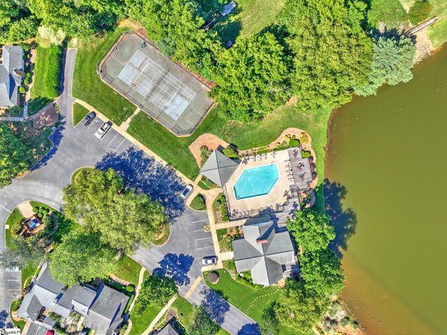 144 Forest Lake Drive, Simpsonville, SC 29681