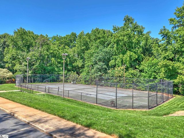 144 Forest Lake Drive, Simpsonville, SC 29681