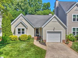 144 Forest Lake Drive, Simpsonville, SC 29681