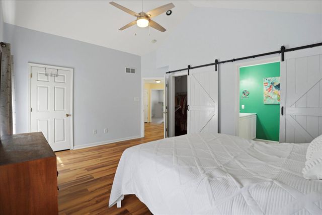 203 ROBERTS LN, Coatesville, PA 19320