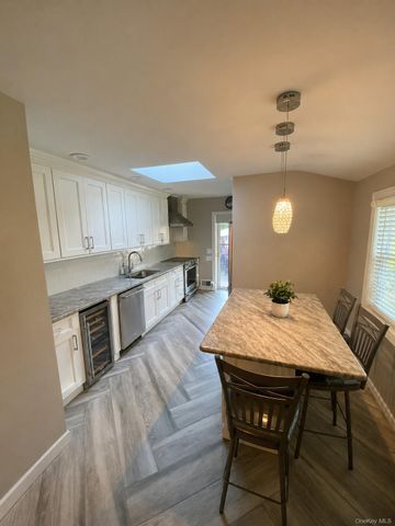 21 Kevin Road, Commack, NY 11725