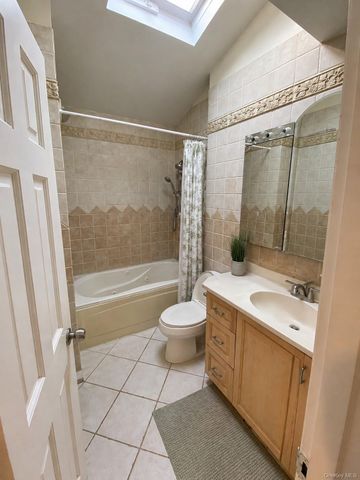 21 Kevin Road, Commack, NY 11725