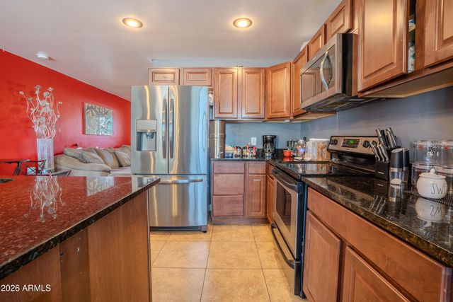 3801 W WILSHIRE Drive, Phoenix, AZ 85009