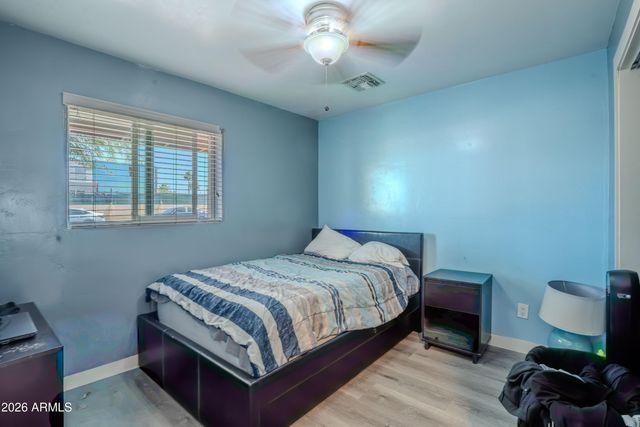 3801 W WILSHIRE Drive, Phoenix, AZ 85009