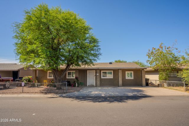 3801 W WILSHIRE Drive, Phoenix, AZ 85009