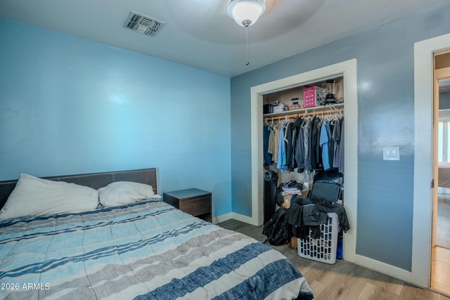 3801 W WILSHIRE Drive, Phoenix, AZ 85009