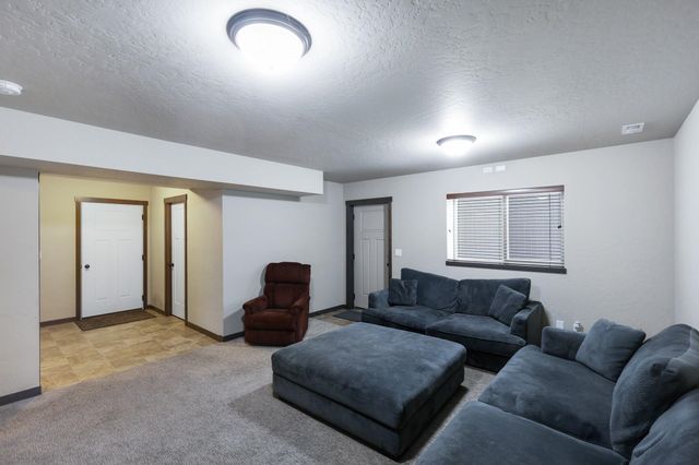 11708 E Rivercrest Dr, Spokane Valley, WA 99206