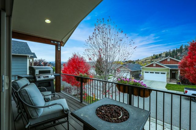 11708 E Rivercrest Dr, Spokane Valley, WA 99206