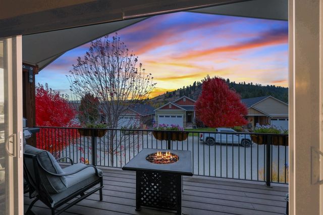 11708 E Rivercrest Dr, Spokane Valley, WA 99206