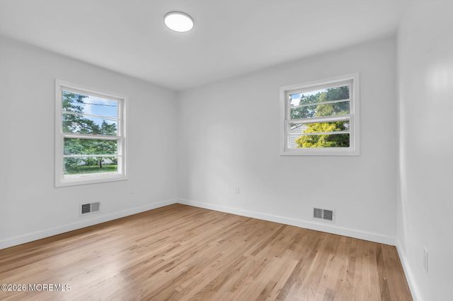 1213 3rd Avenue, Toms River, NJ 08757