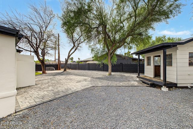 1920 N MILLER Road, Scottsdale, AZ 85257