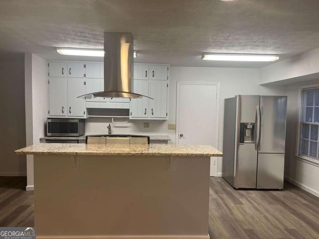 1128 Wildwood Lane, Lawrenceville, GA 30046