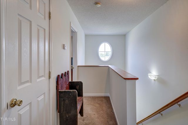 129 Violet Lane, Bluff City, TN 37618