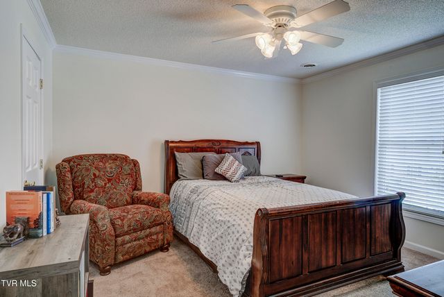 129 Violet Lane, Bluff City, TN 37618