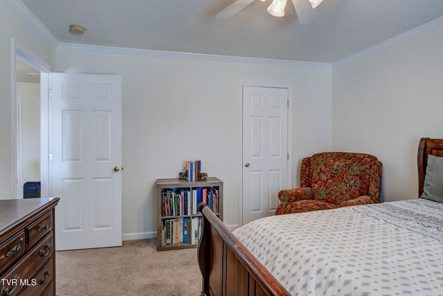 129 Violet Lane, Bluff City, TN 37618