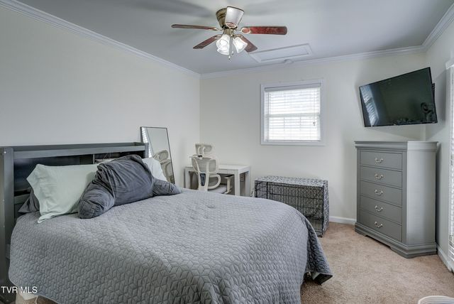 129 Violet Lane, Bluff City, TN 37618
