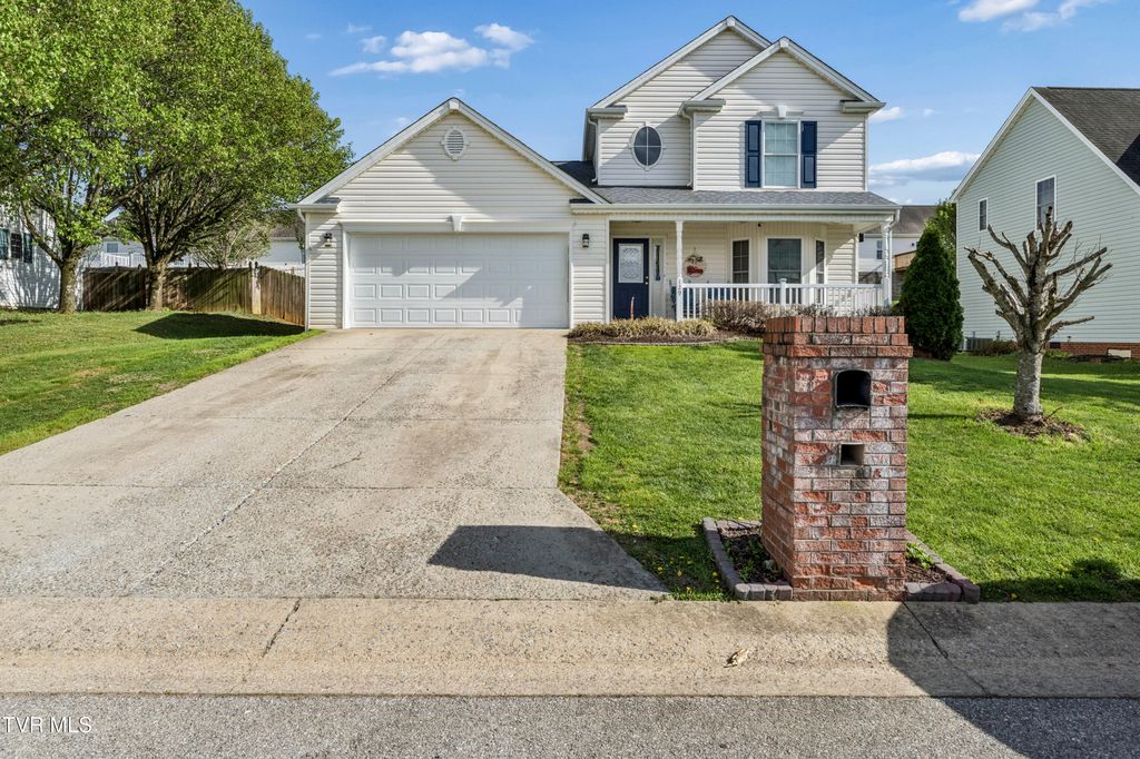 129 Violet Lane, Bluff City, TN 37618