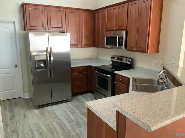 285 Shadow Court, Huntsville, AL 35824