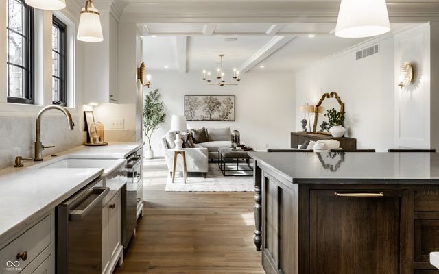 5320 Central Avenue, Indianapolis, IN 46220