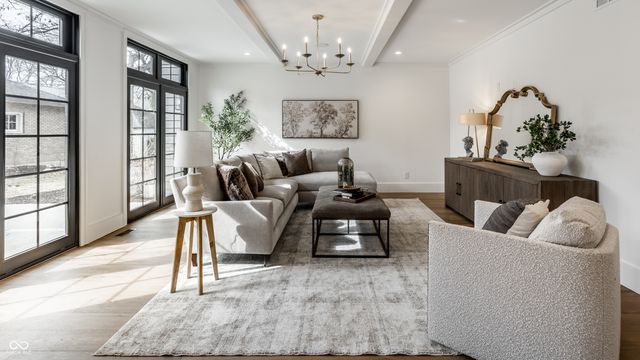 5320 Central Avenue, Indianapolis, IN 46220