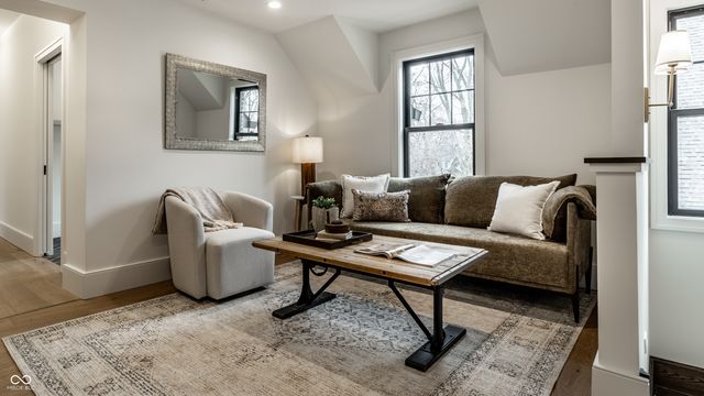 5320 Central Avenue, Indianapolis, IN 46220