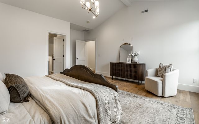 5320 Central Avenue, Indianapolis, IN 46220