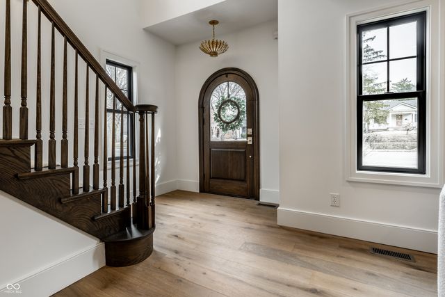 5320 Central Avenue, Indianapolis, IN 46220