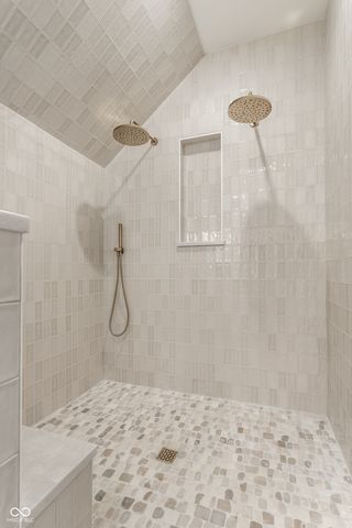 5320 Central Avenue, Indianapolis, IN 46220