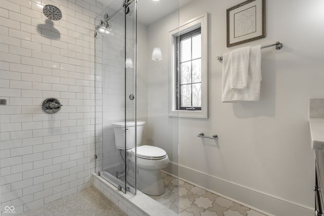 5320 Central Avenue, Indianapolis, IN 46220