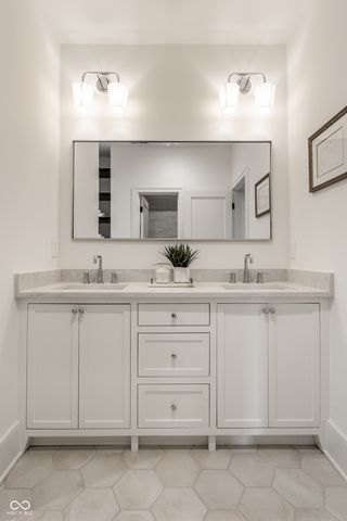 5320 Central Avenue, Indianapolis, IN 46220