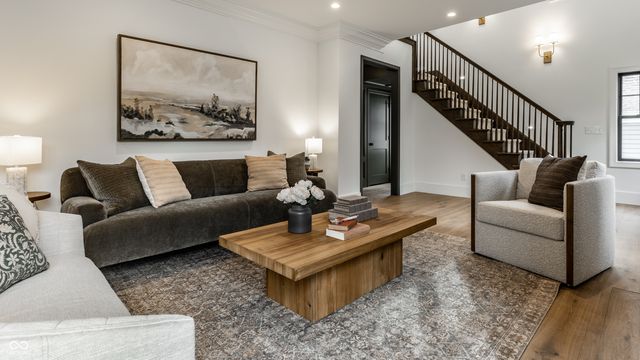 5320 Central Avenue, Indianapolis, IN 46220