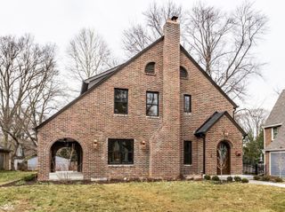 5320 Central Avenue, Indianapolis, IN 46220