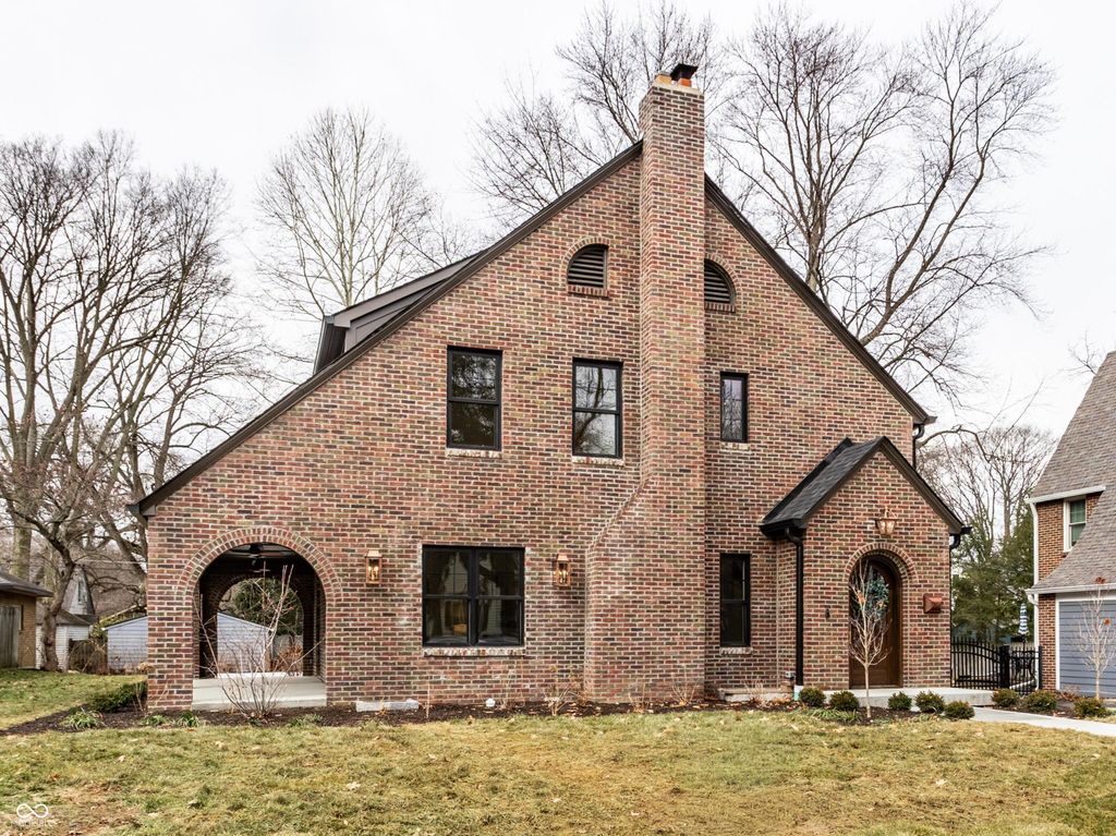 5320 Central Avenue, Indianapolis, IN 46220