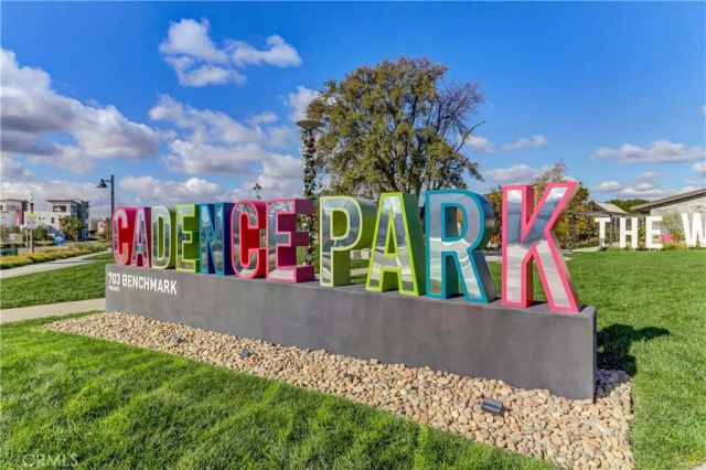 130 spectacle, Irvine, CA 92618