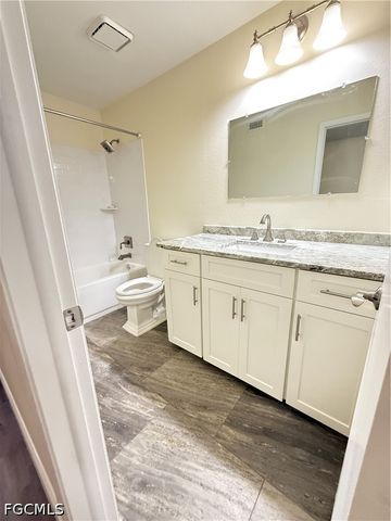 17426 Birchwood LN 6, Fort Myers, FL 33908
