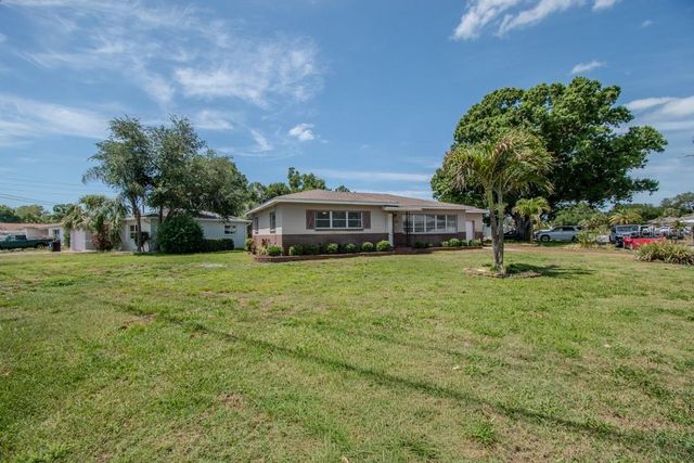 5800 21ST AVENUE S, Gulfport, FL 33707