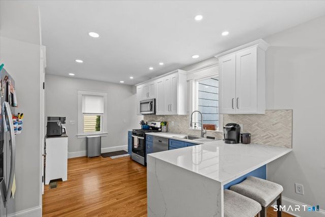 653 Forest Road, West Haven, CT 06516