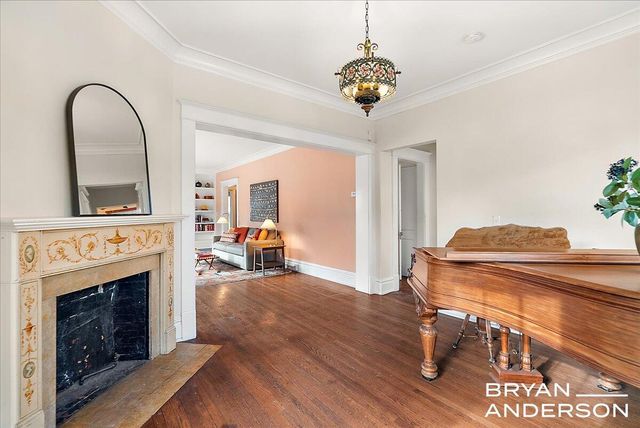 356 Woodmere Avenue Se, City Of Grand Rapids, MI 49506